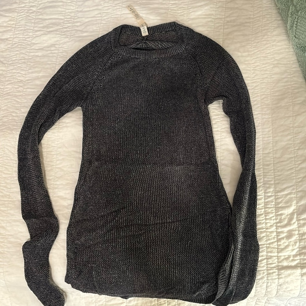 Lululemon Navy pullover sweater